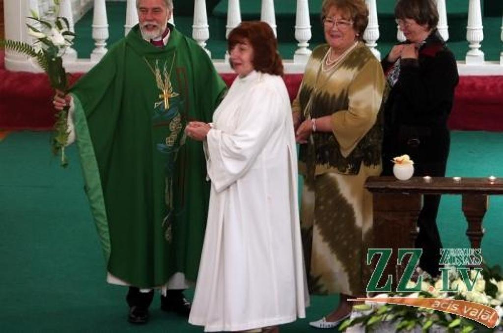 Sesavas baznīcai - 375