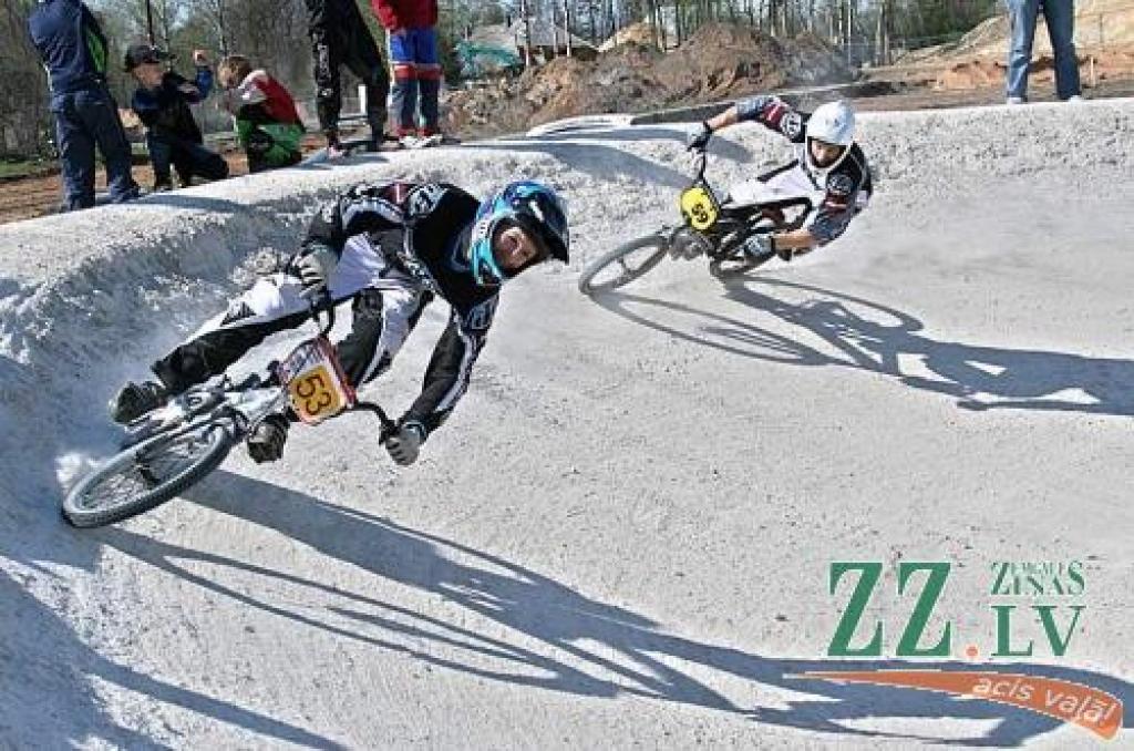 BMX sezona atklāta Jelgavā