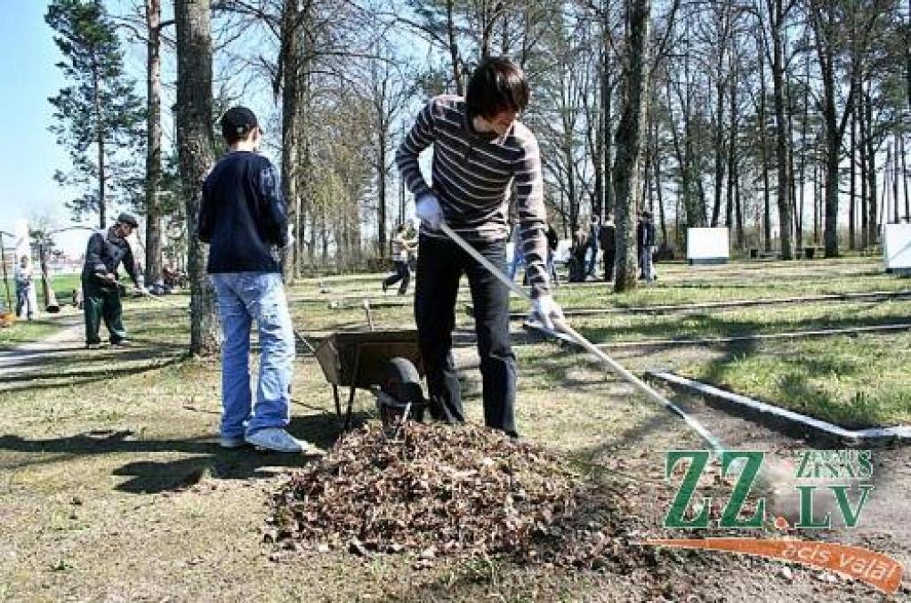 Kapsētas sakopšana kļuvusi par tradīciju