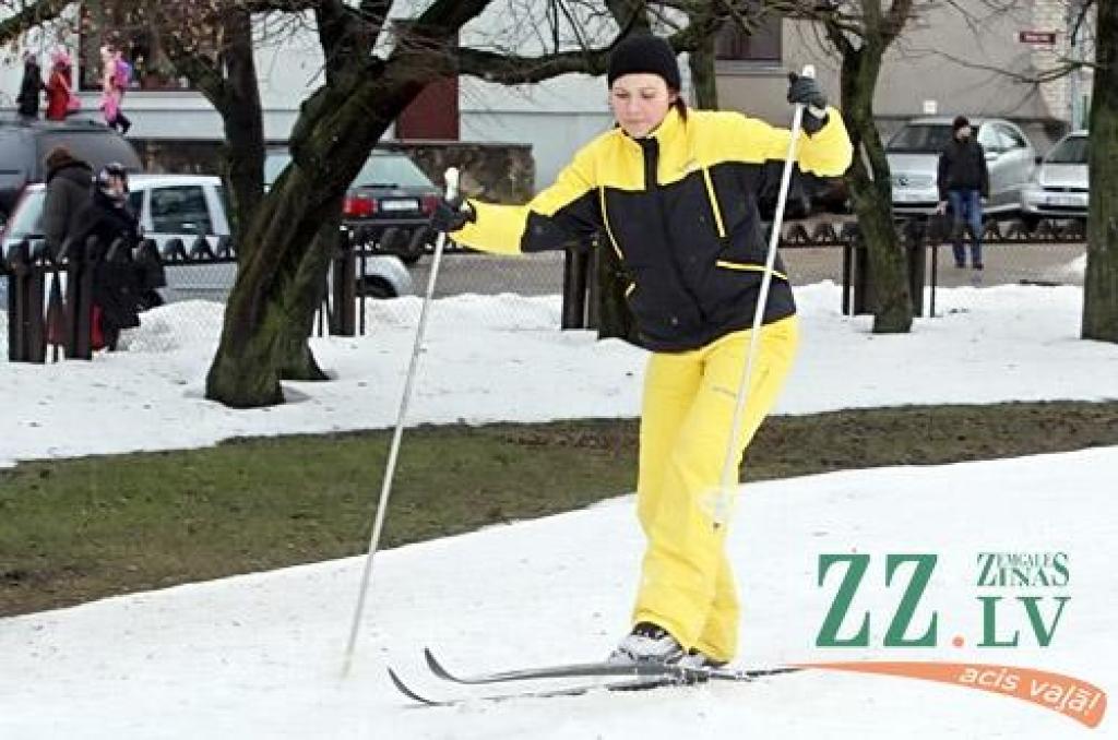 Svētdien varēs pārbaudīt slēpošanas un šaušanas māku