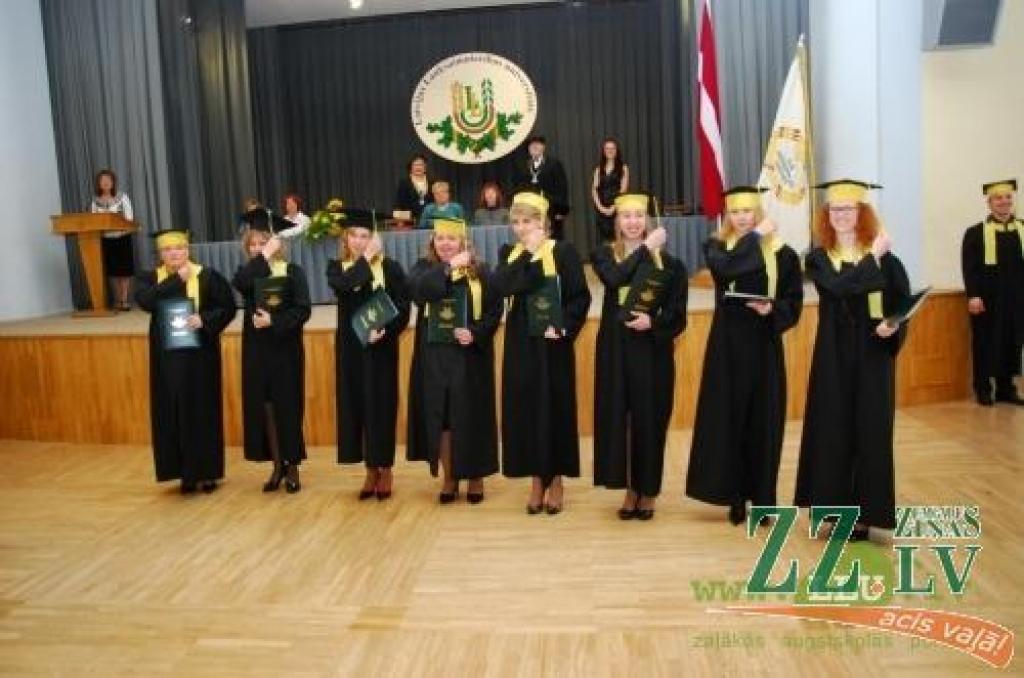 Janvārī LLU – pirmie izlaidumi