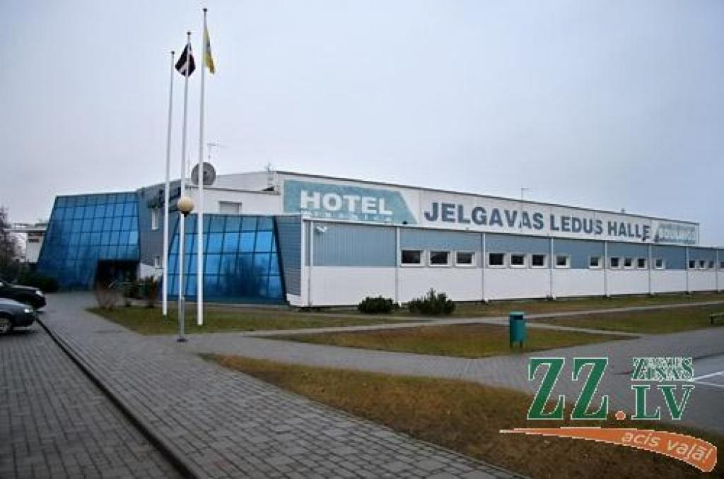 Ledus hallei atkal Jelgavas vārds; meklē jaunu sadarbības partneri
