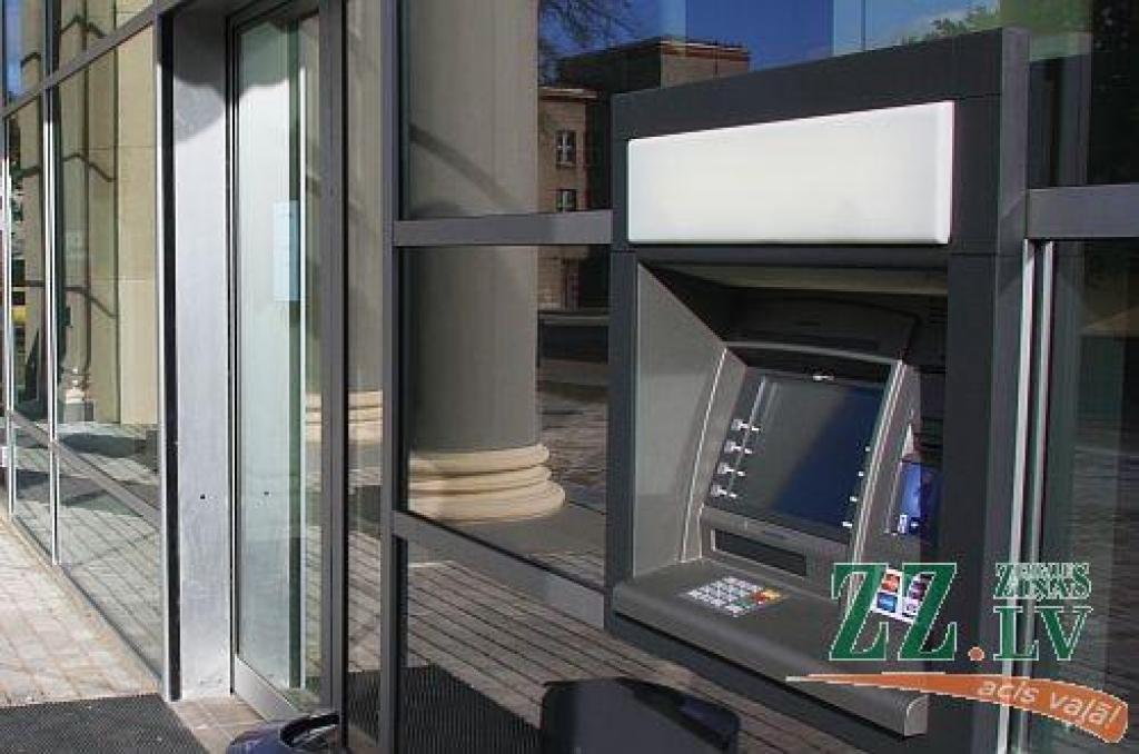 Ozolniekos būs «Swedbank» bankomāts