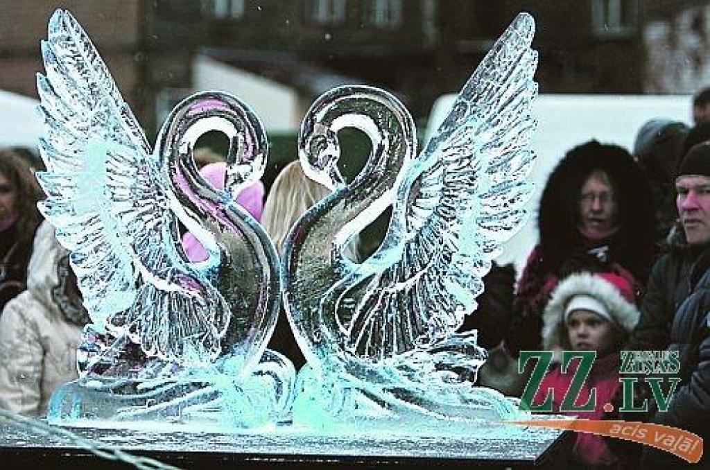 Meklē brīvprātīgos Ledus skulptūru festivālam