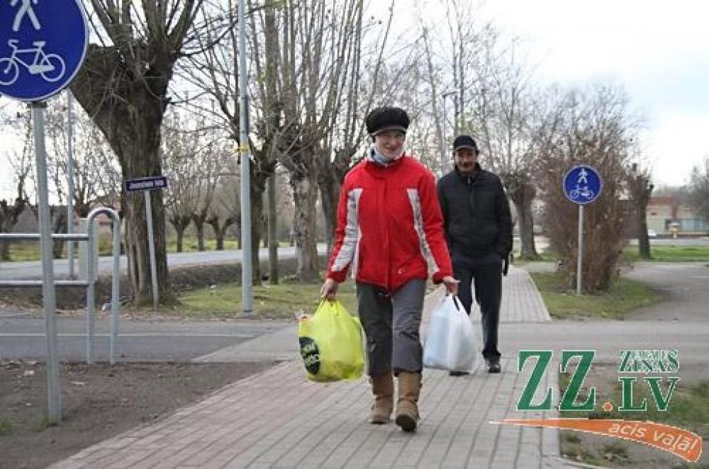 Otrdien «Zemgales Ziņās»: Nespēdami piesaistīt ES naudu, Ozolnieki tērē savējo; Platonē satraucas par atkritumu izvešanu