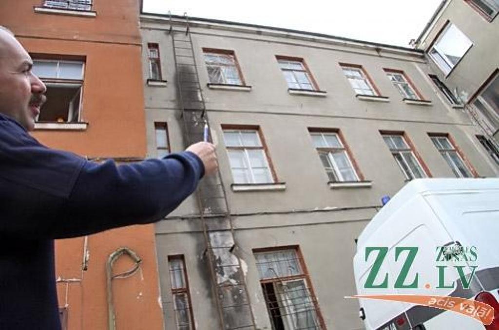 Divi vietējie uzņēmumi tiek pie darbiem Valsts policijas iecirknī