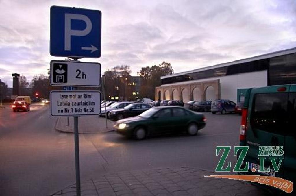 Policija lūgs «Rimi» vadību zīmes stāvlaukumā izvietot saprotamāk