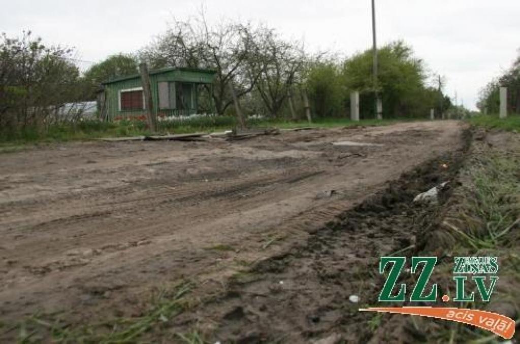 Svētes pagasts izsola 520 kvadrātmetru zemes