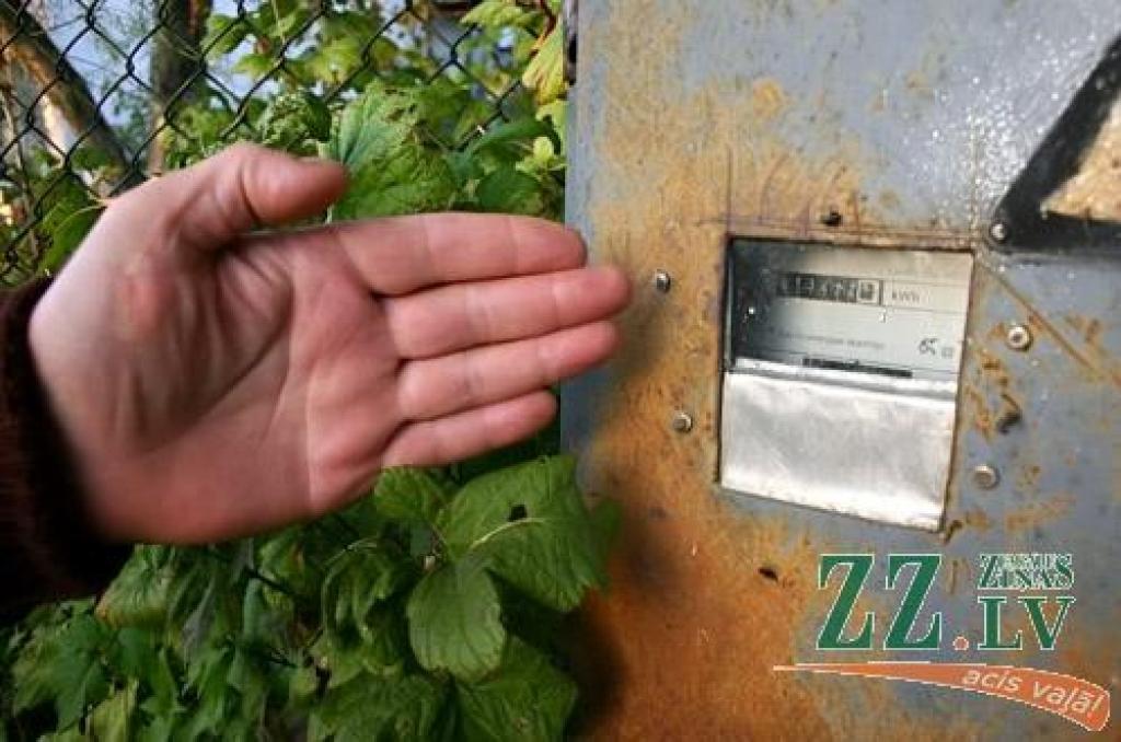 Otrdien «Zemgales Ziņās»: Elektrības rēķinos vēl starta tarifs; algas domē augušas, pienākumu tikpat