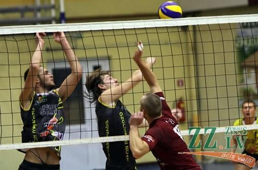 Volejbols. «Ozīši» piecos setos piekāpjas «TTÜ» (ar foto)