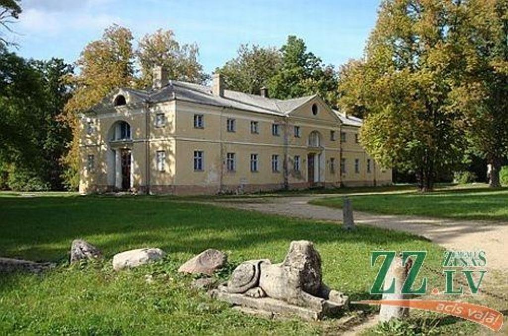 Medems Elejas muižu vairs negrib; interesi izrāda šaubīga kompānija