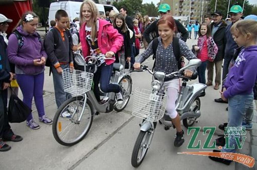 Iepazīst alternatīvus transporta veidus