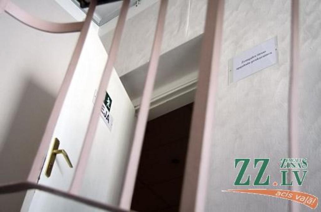 No prokuratūras nozagtās krimināllietas atjaunos; izvērtēs apsardzes firmas darbību