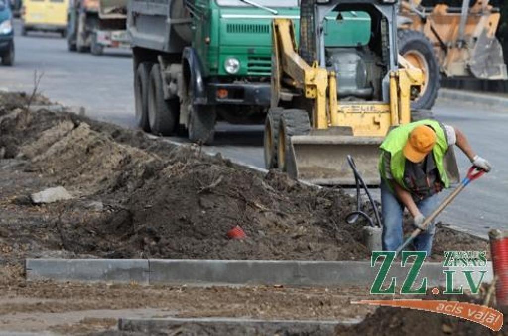 Pēc Garozas ielas remonta būs autostāvvietas pie Cukurfabrikas stacijas