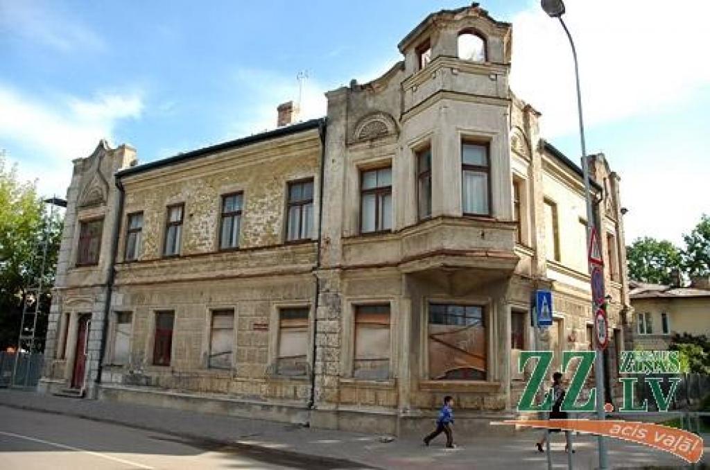 Sestdien «Zemgales Ziņās»: Pēc pāris gadiem atkal būs krāšņa; kas pirms 20 gadiem notika Jelgavā?