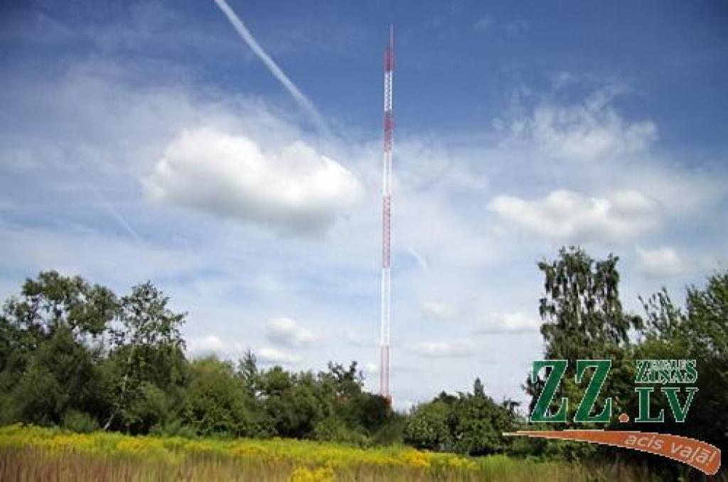 Depo top telekomunikāciju masts