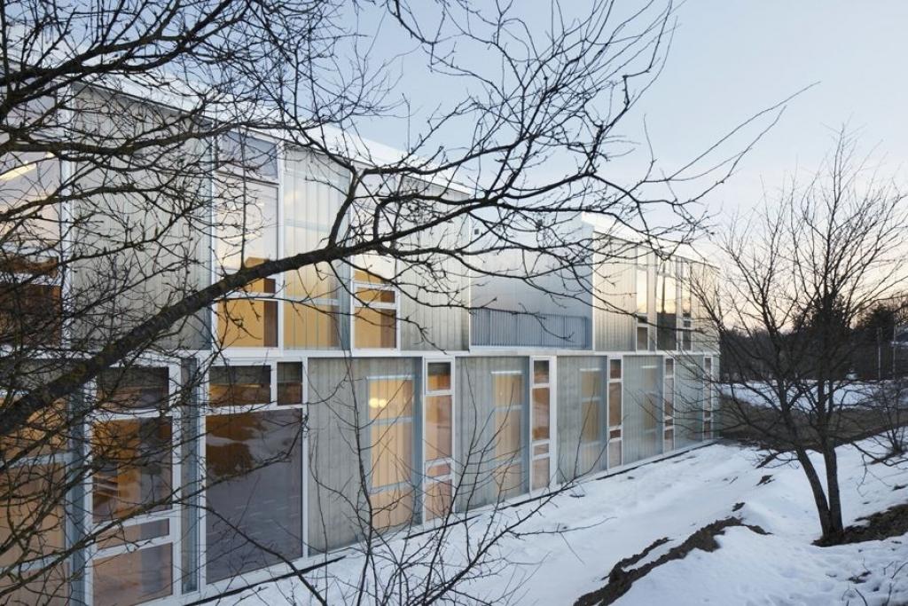 Latvijas arhitektūras gada balvu 2012 ieguvusi Saldus mūzikas un mākslas skola