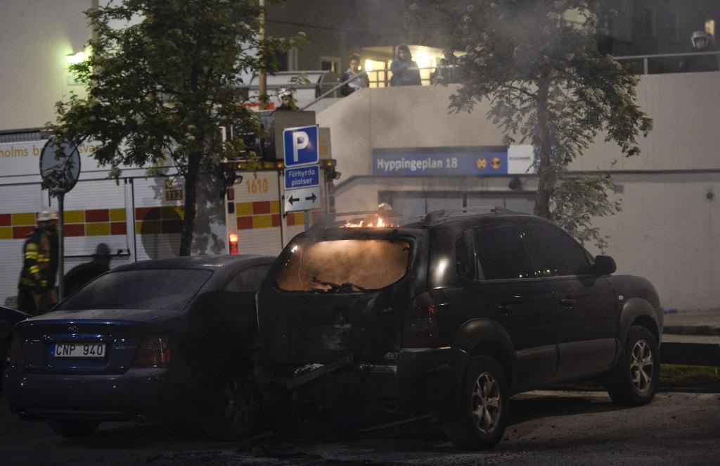 Imigrantu nemieri Zviedrijā no Stokholmas pārsviežas arī uz citām valsts pilsētām