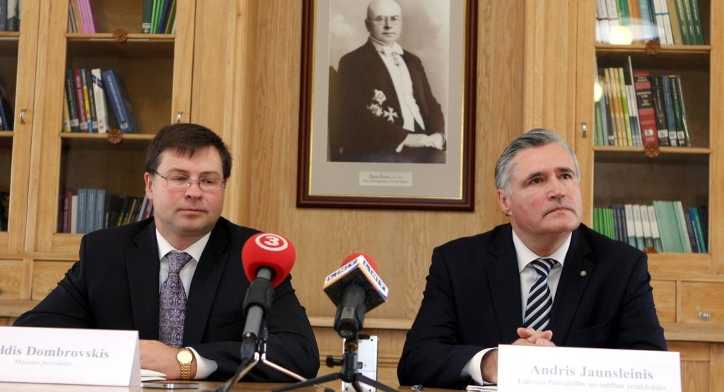 Jaunsleinis: Vietējās pašvaldības ir zināmā opozīcijā valdībai visās valstīs