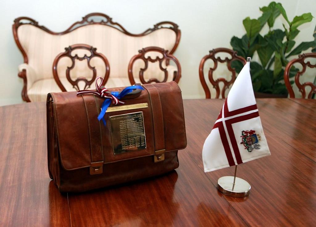 Nākamā gada budžets Saeimā pieņemts