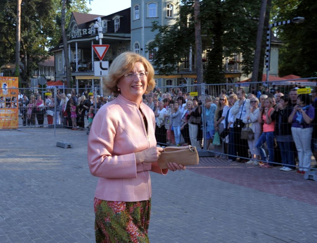 Inguna Sudraba iesaistās biznesā, lai glābtu Latvijas zinātni