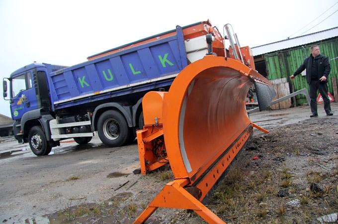 Rūpēties par ielām ziemā turpinās «Kulk»