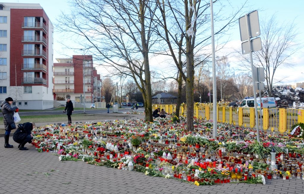 Tiesa ierosina lietu Zolitūdes traģēdijā cietušo pieteikumā par 100 miljonu latu piedziņu