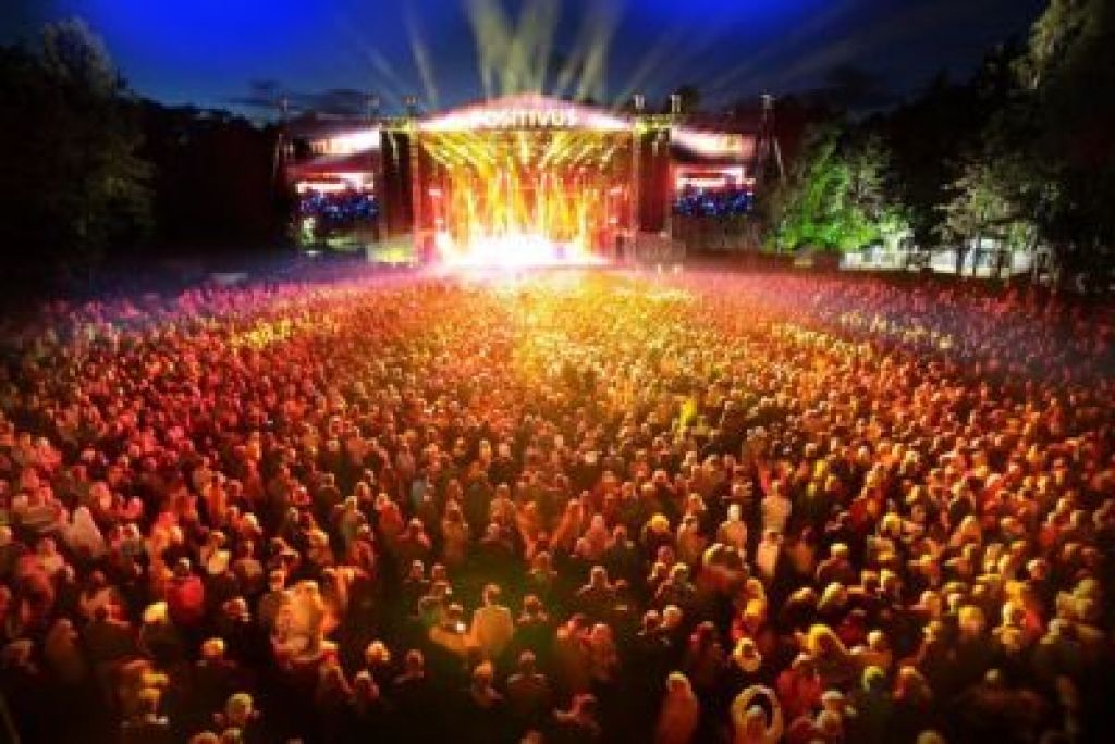 Positivus papildina festivāla programmu ar četriem māksliniekiem