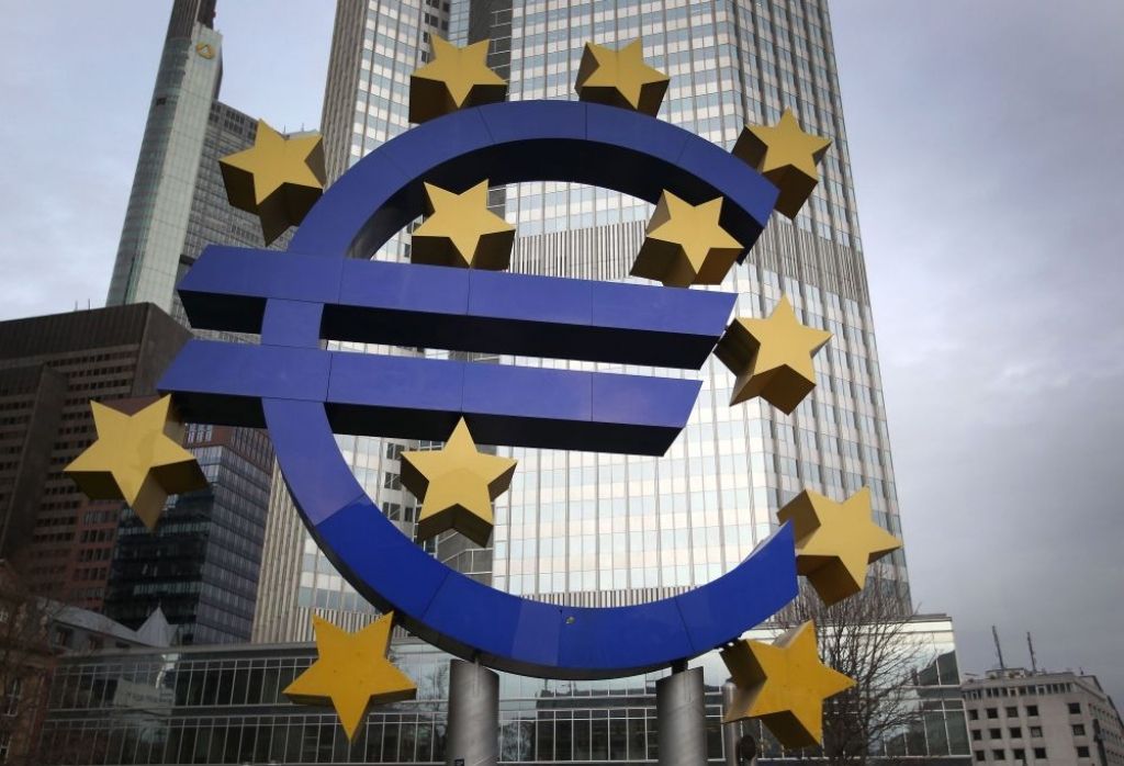 ECB nemaina likmes