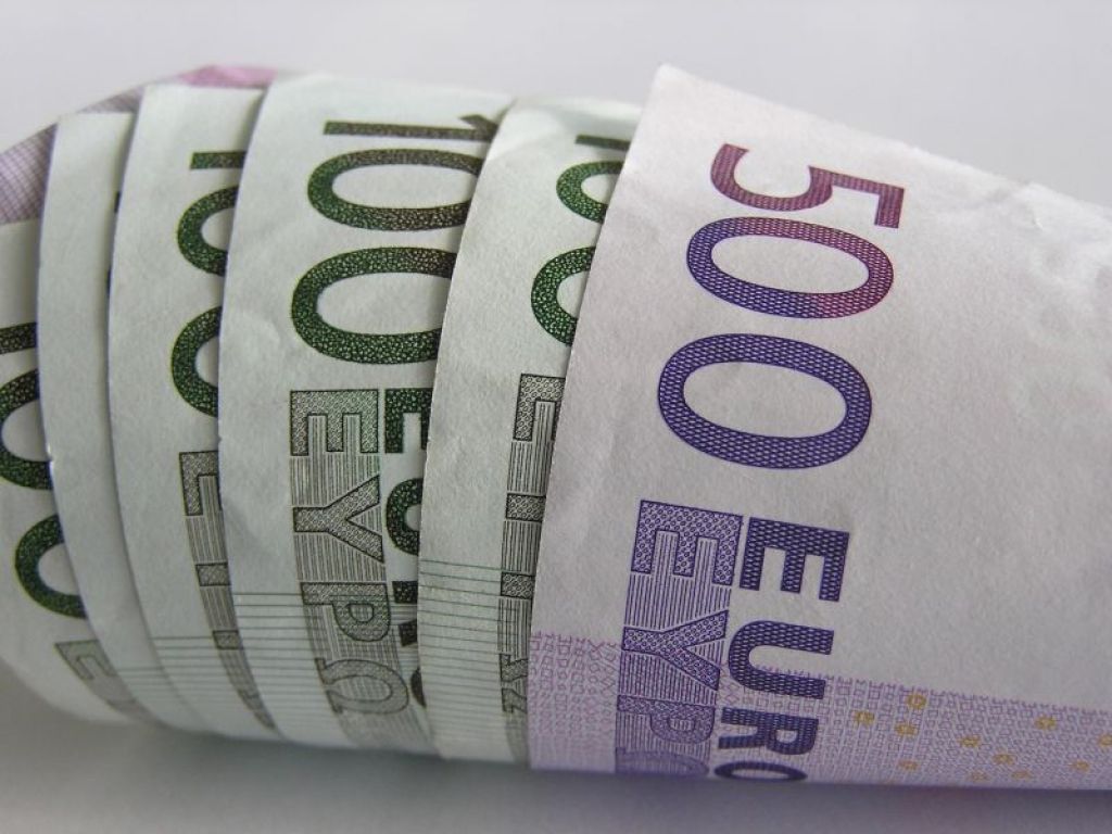 Šteinbuka prognozē, kad Latvijā algas būs ES vidējā līmenī