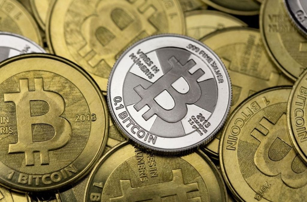Kiberuzbrukumu dēļ Bitcoin zaudē vērtību