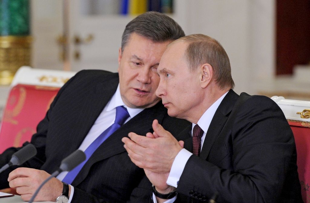 Janukovičs oficiāli lūdz Putinu ievest Ukrainas teritorijā karaspēku