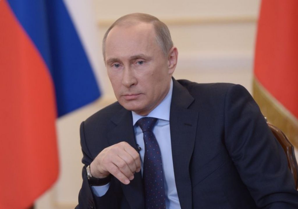 Putins: Pašreiz nav vajadzības ievest Krievijas spēkus Ukrainā