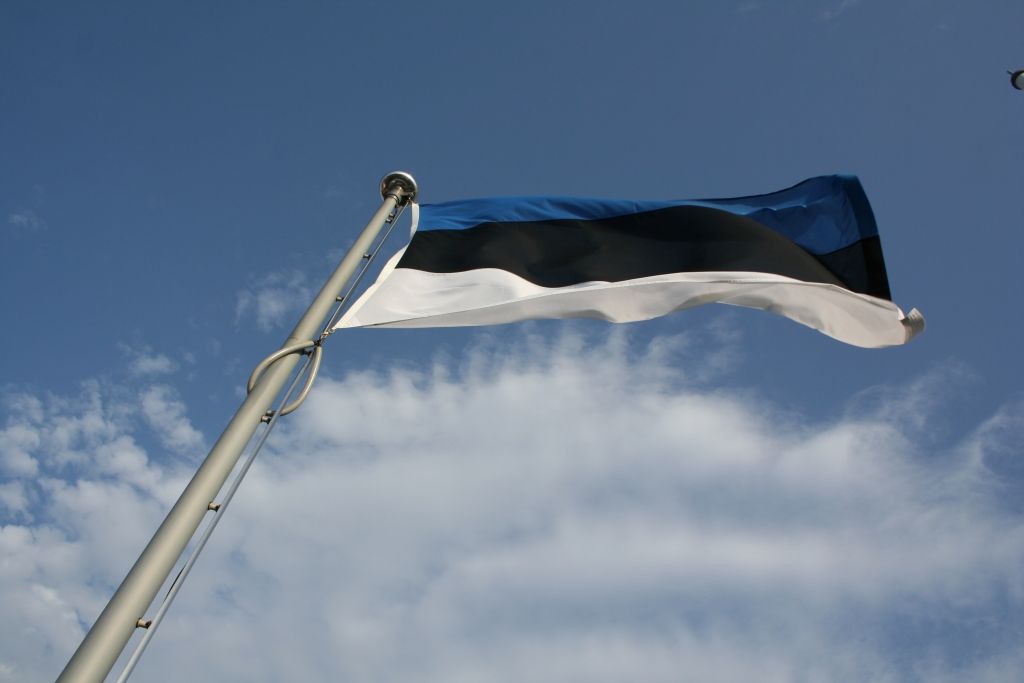Latvija tuvojas Igaunijas problēmām