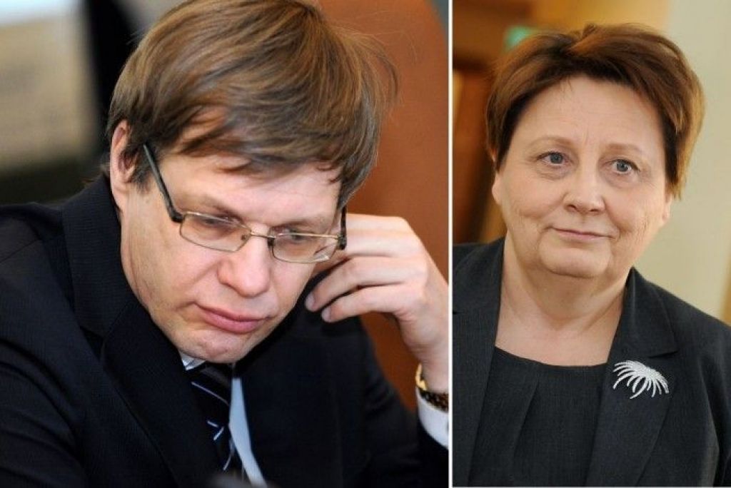 Straujuma parakstīs rīkojumu par Cilinska atbrīvošanu no amata