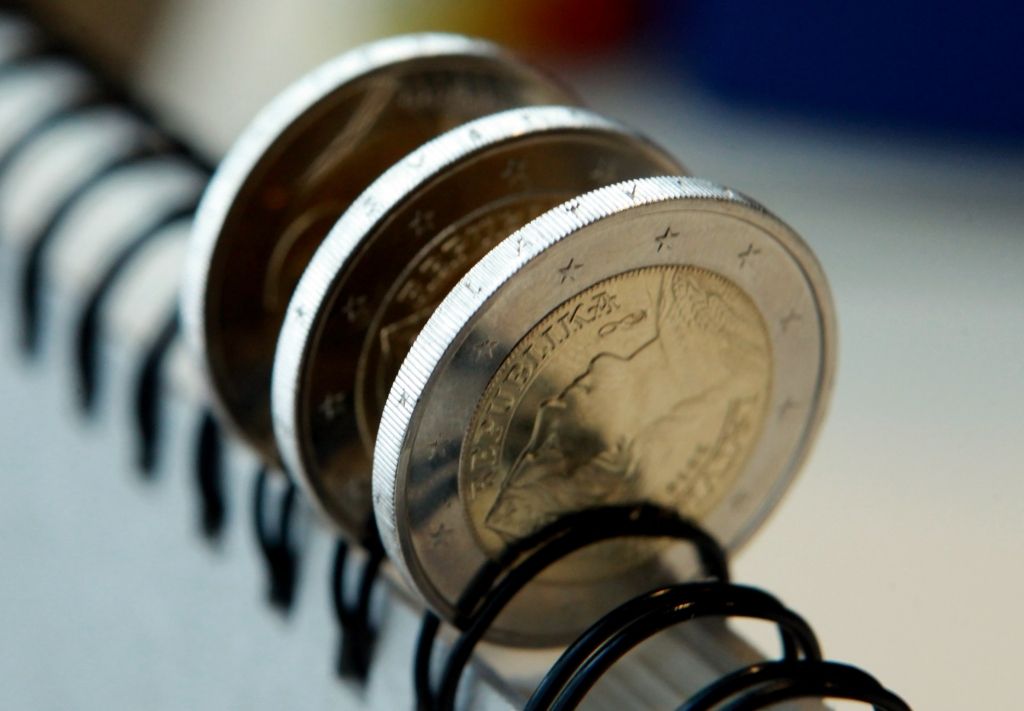 Regulatoru prasības bankām liek audzēt pakalpojumu cenas
