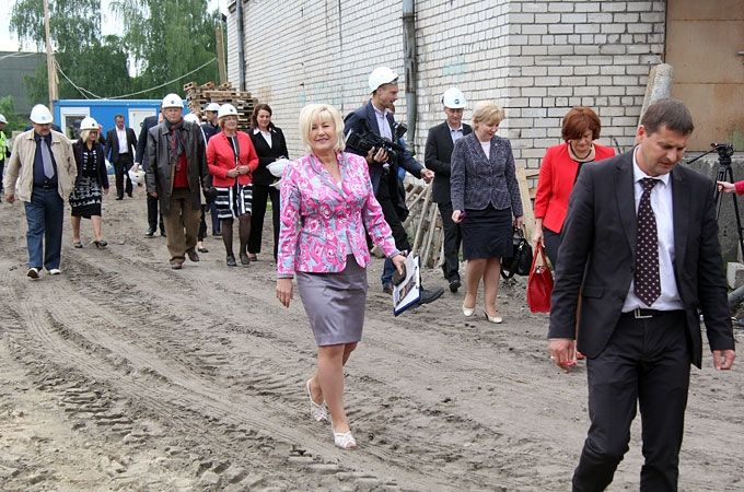 Iemūrējot kapsulu tehnikuma pamatos, nākamajām paaudzēm vēl piepildīt sapņus