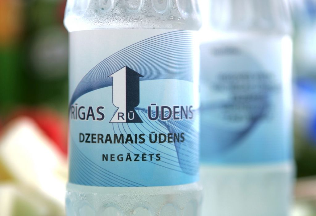 Rīgas pašvaldības ražotais dzeramais ūdens Aqua Riga drīz startēs tirdzniecībā
