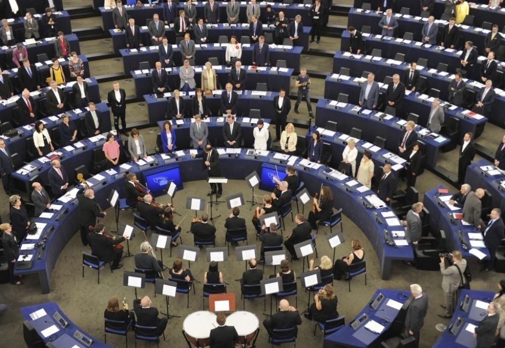 ES virzās tuvāk jaunu sankciju piemērošanai Krievijai