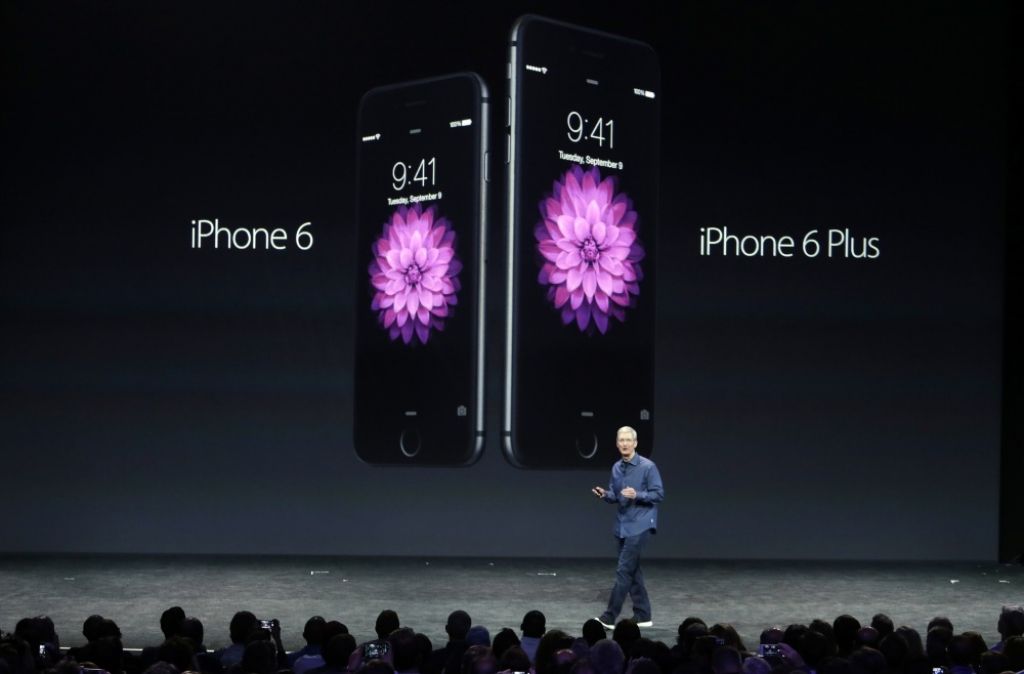 Apple prezentē jauno iPhone 6 un iPhone 6 Plus
