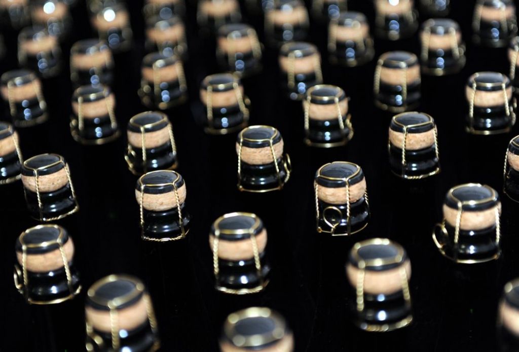 Amber Beverage Group holdingā iekļaus Baltijas SPI Group uzņēmumus, arī Latvijas balzamu