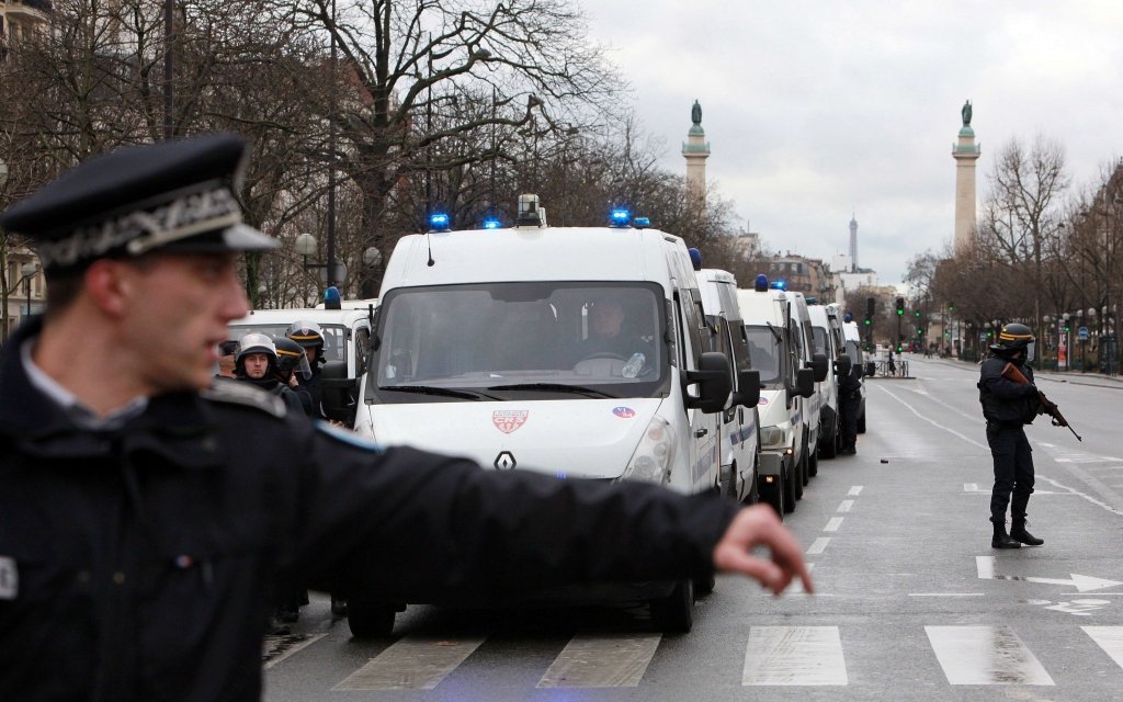 Al Qaeda atzars draud Francijai ar jauniem uzbrukumiem