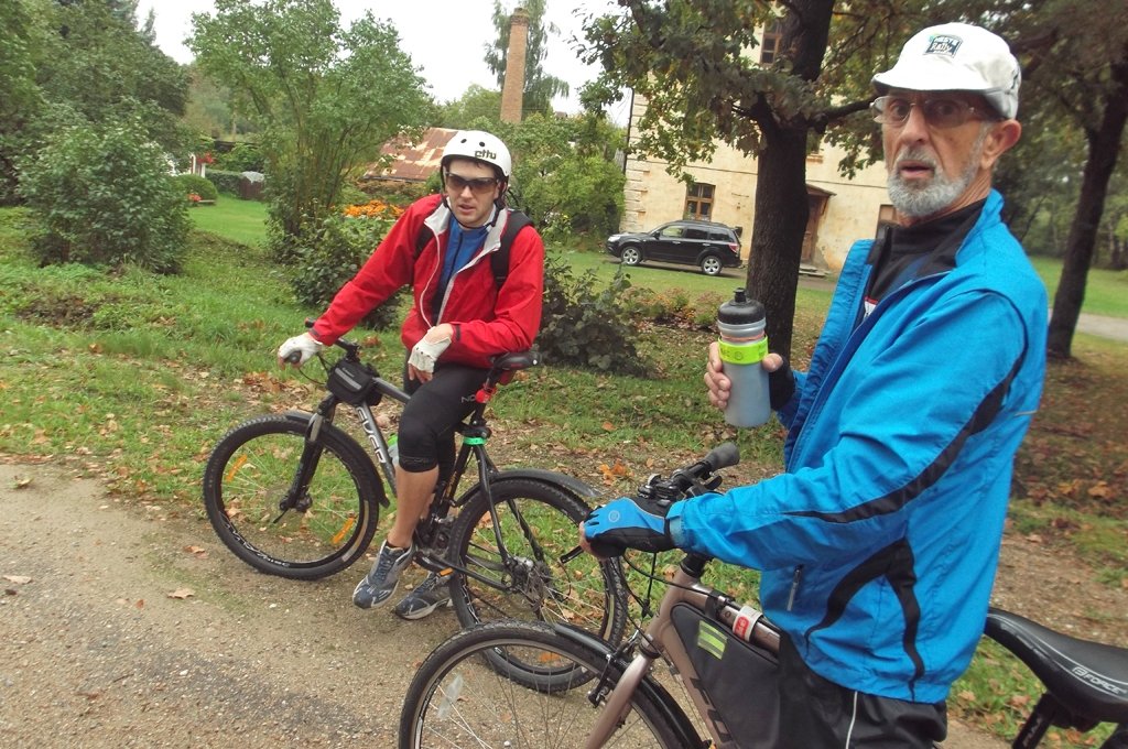 Ar velosipēdiem pa 23.augusta piemiņas vietām