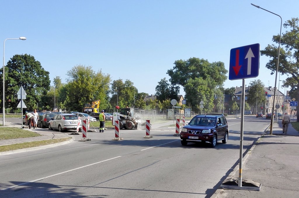 Dambja ielas posmā mainīta satiksmes kārtība