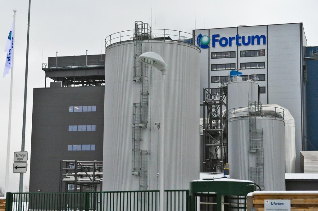 «Fortum» Jelgavā pabeidzis vairāk nekā 80% no šogad plānotajiem siltumtrašu rekonstrukcijas darbiem