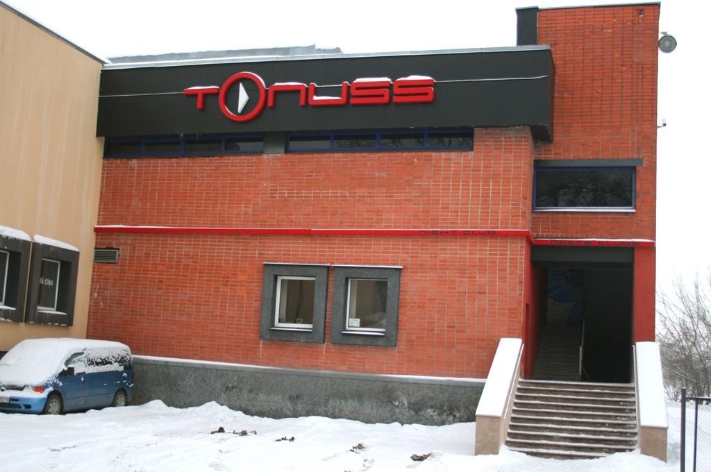 «Jelgavas kreklos» un «Tonusā» – materiāli par HIV un bezmaksas prezervatīvi
