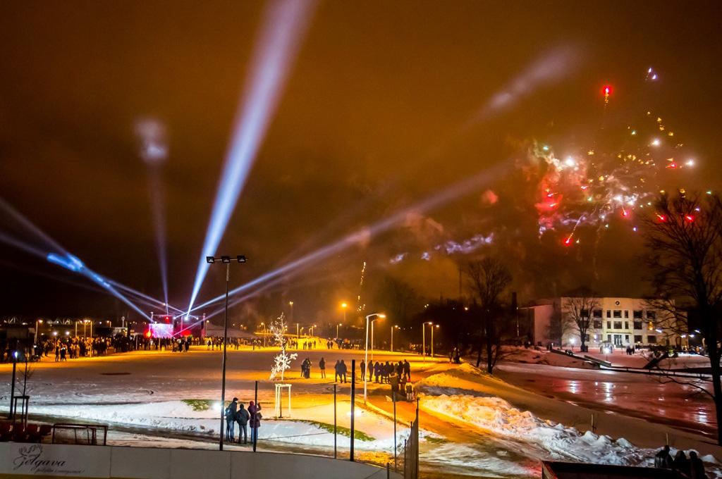 Aicina sagaidīt Jauno gadu kopā Pasta salā un Jelgavas klubos (VIDEO par gada krāšņākajiem mirkļiem)