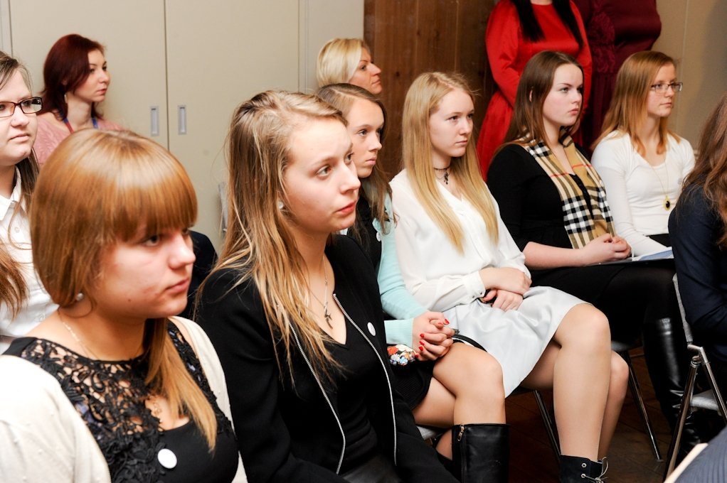 Nacionālo dārgumu objekti saņem īpašas piederības zīmes (FOTO)