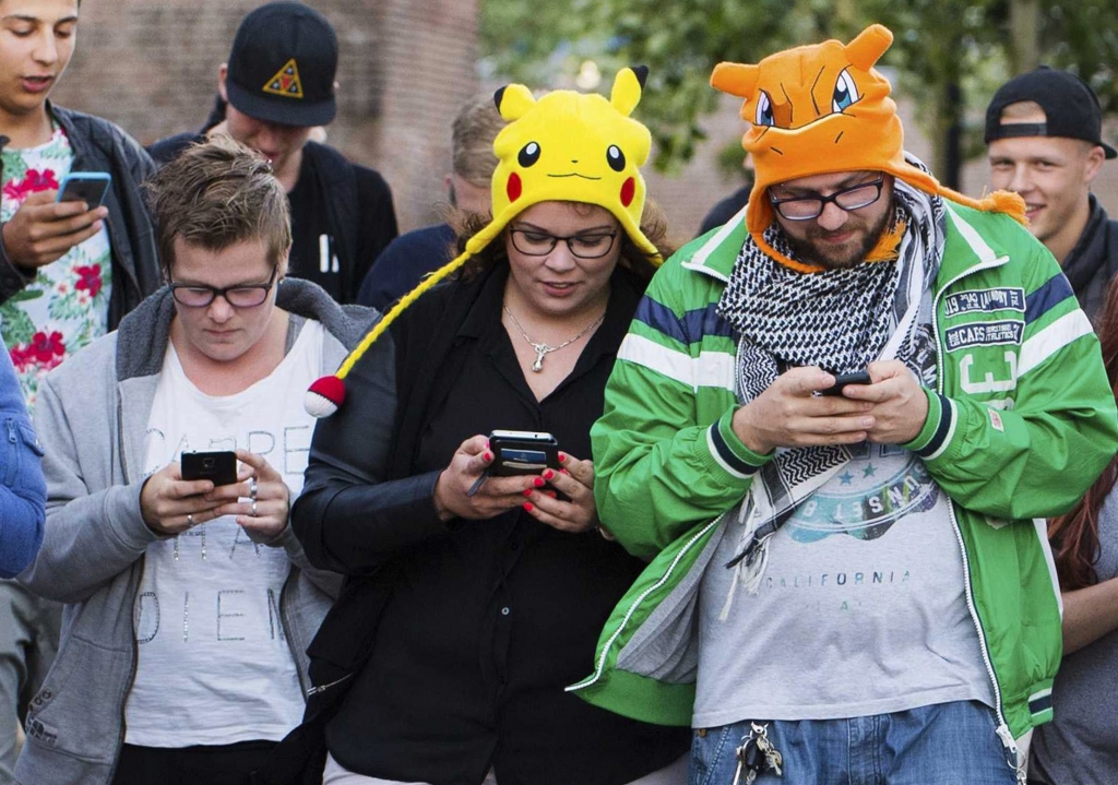 Eksperti brīdina: Neoficiālās Pokemon Go versijas var kaitēt tālrunim