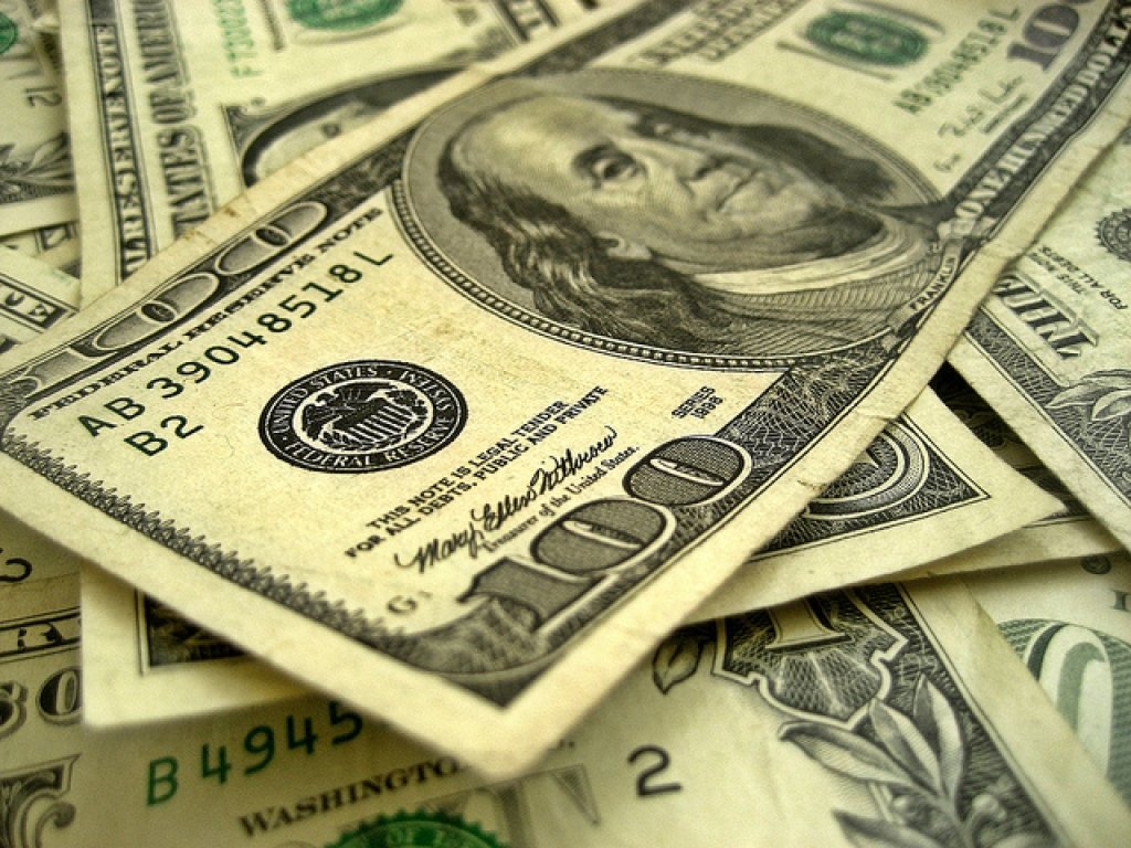 Kratīšanā pie Krievijas korupcijas apkarotāja atrasti 123 miljoni dolāru